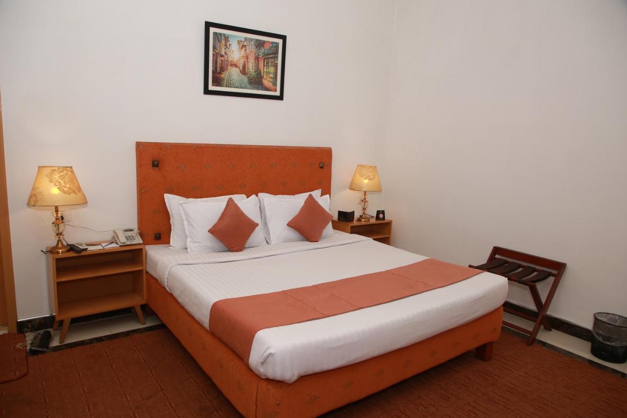 Lawrence View Hotel, Lahore Exterior foto